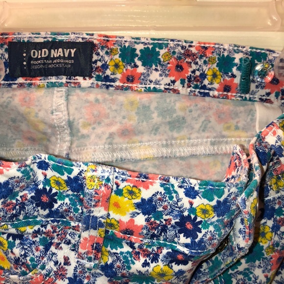 Old Navy Girls Jeggings and Blouse - Picture 4 of 8